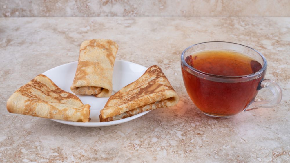 Ажурные блины на скорую руку: вкусно даже без варенья — получатся с первого раза Ажурные блины на скорую руку: вкусно даже без варенья — получатся с первого раза