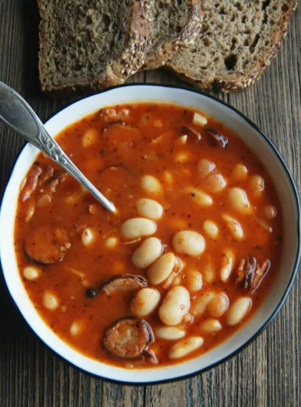 Тайны ароматной фасоли по-болгарски: как создать зимний шедевр на кухне