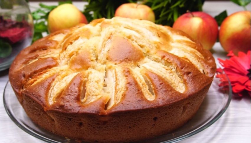 Вкусный пирог на кефире за 9 минут: просто и быстро