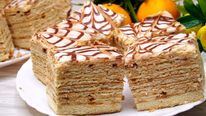 Потрясающий торт, который готовится на сковороде и никогда не видел духовку