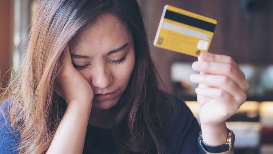 Когда лимиты на кредитки исчезают: спокойное объяснение новой реальности