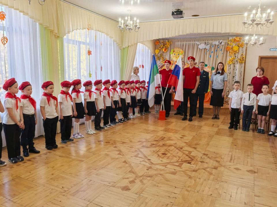 Из дошколят в кадеты. Воспитанников сыктывкарского детского сада №77 посвятили в кадеты