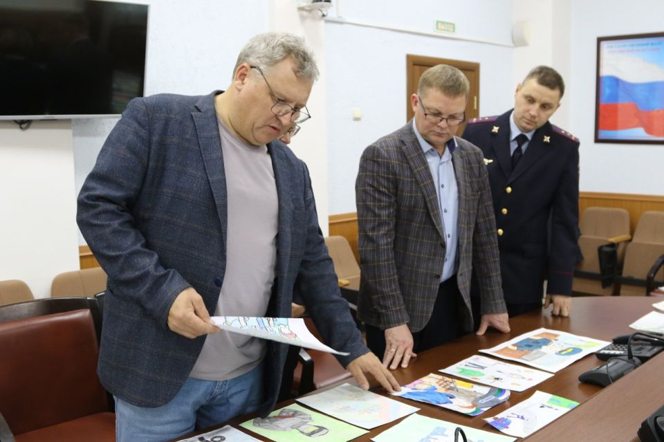 В МВД по Республике Коми подвели итоги отборочного этапа Всероссийского конкурса «Мои родители работают в полиции»