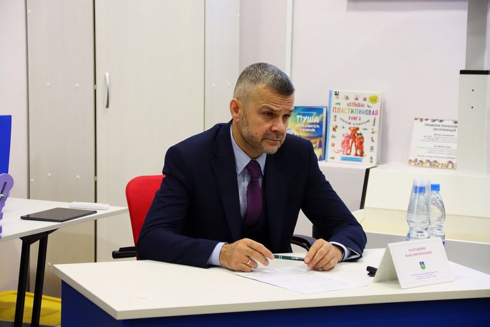 Максим Мартышин: Утром провёл общегородскую планёрку в Нижнем Чове