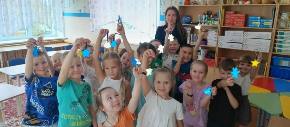 "Диалог на равных" прошел между воспитанниками детского сада №14 и сотрудниками #Госавтоинспекции11 города Сосногорска