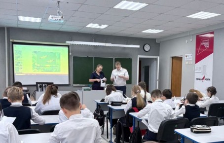 Сотрудники следственного отдела по городу Усинску поддержали Всероссийскую акцию «Дни белых журавлей»
