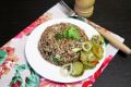 Сытное наслаждение: гречка с мясом и кабачками — идеальный ужин!