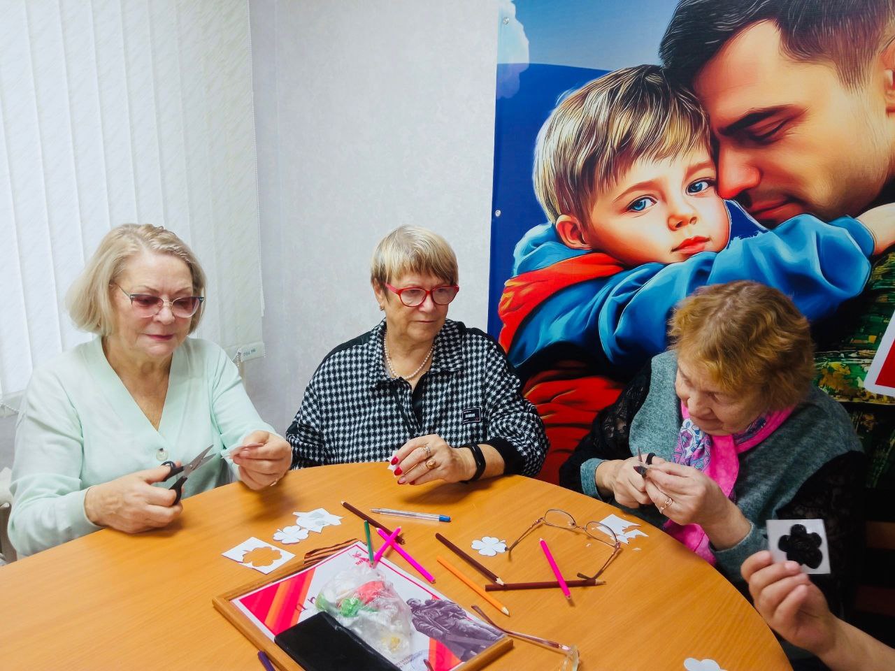 Сотрудники #Госавтоинспекции11 организовали занятие по безопасности дорожного движения для участников клуба "Активное долголетие" Усть-Вымского района Сотрудники #Госавтоинспекции11 организовали занятие по безопасности дорожного движения для участников клуба "Активное долголетие" Усть-Вымского района