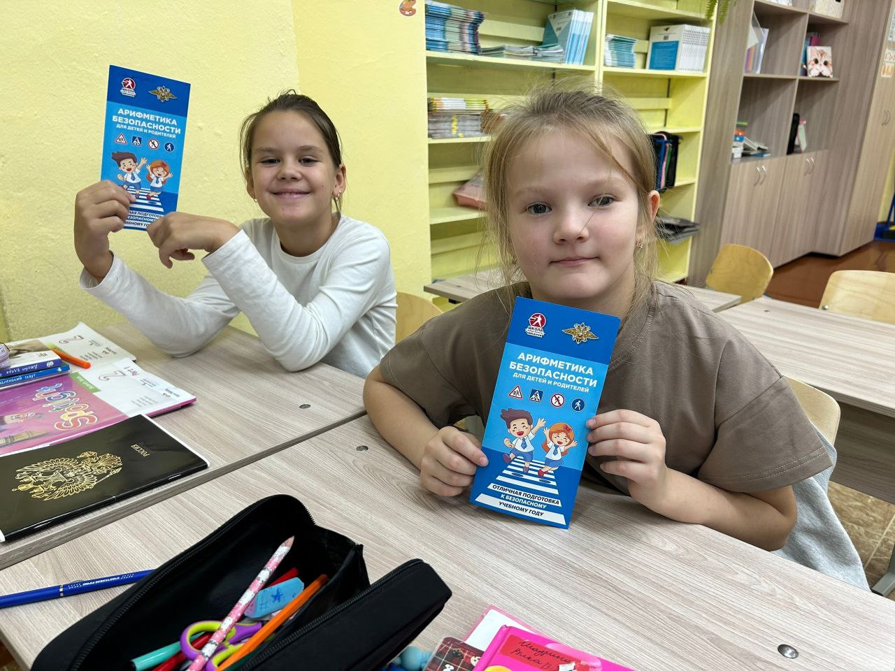 Минутки безопасности для учащихся столичной школы провел сотрудник #Госавтоинспекции11 Минутки безопасности для учащихся столичной школы провел сотрудник #Госавтоинспекции11