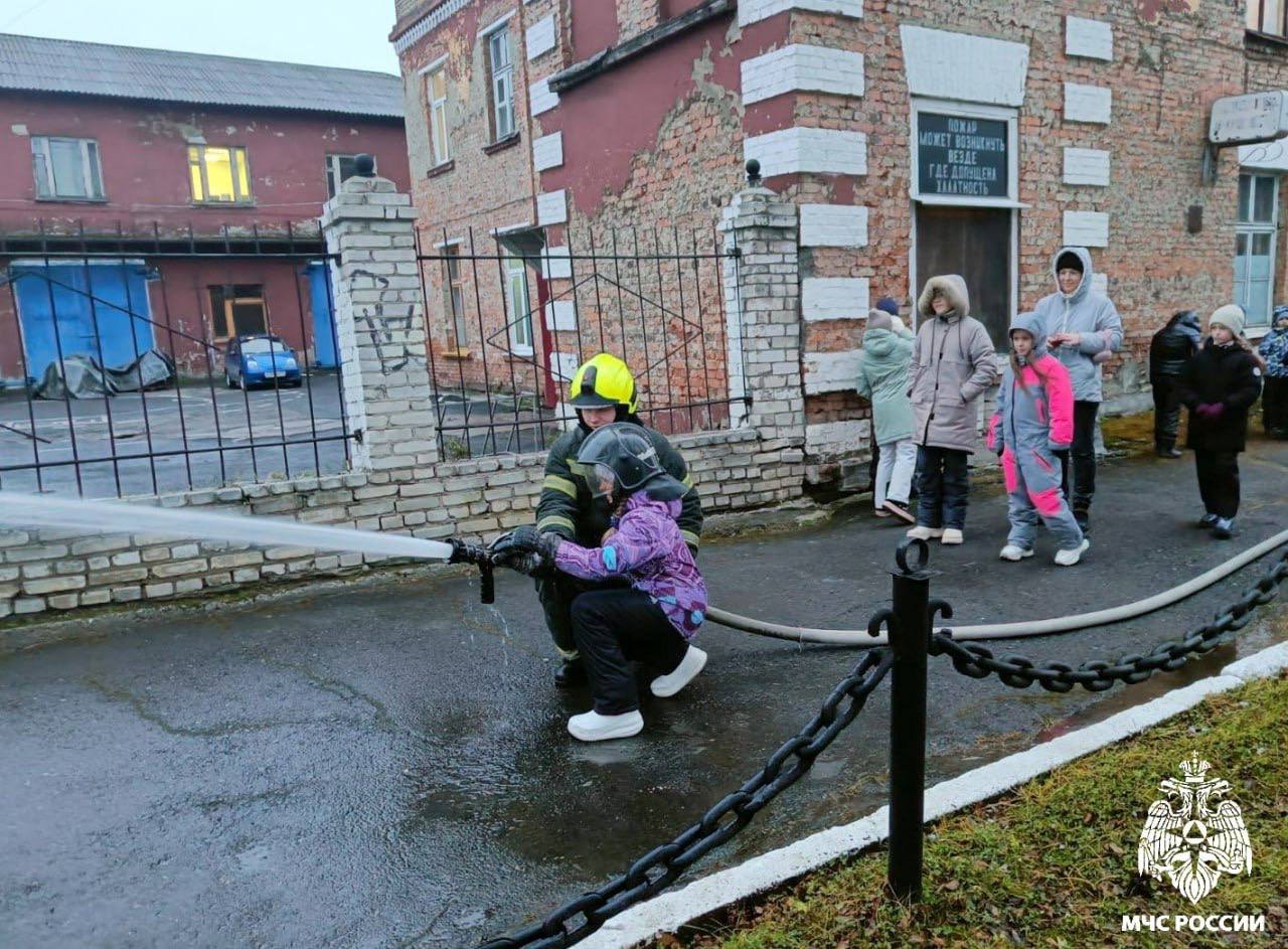 За кулисами героический профессии За кулисами героический профессии
