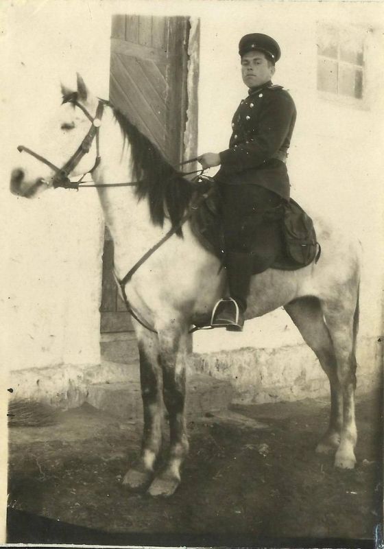#РетроФото. 50е годы. На фото пожарный инспектор Койгородского района на коне по имени Дальтон
