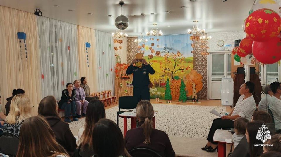 Покажи свои примером как правильно