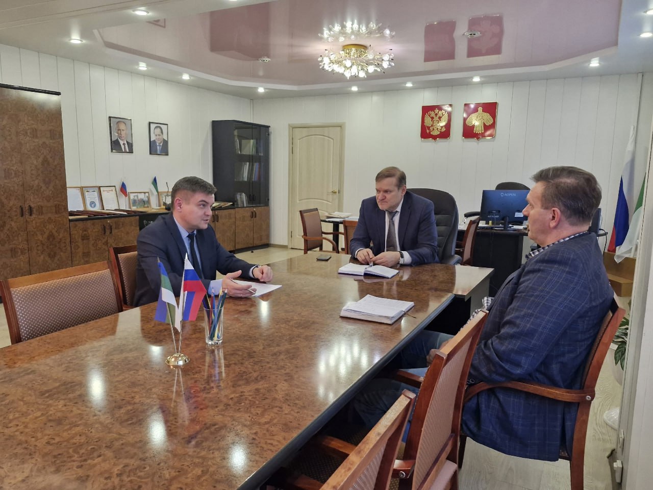 Министр цифрового развития и связи Коми Денис Мчедлишвили посетил с рабочим визитом село Корткерос