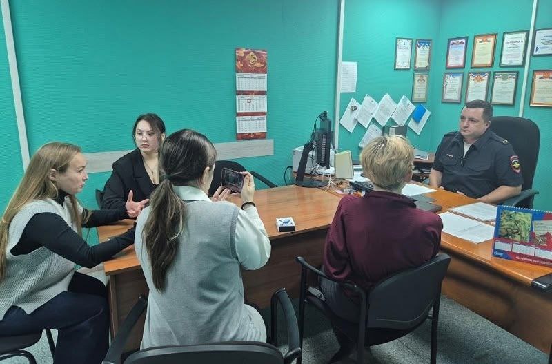 В Ухтинской #Госавтоинспекции11 прошла пресс-конференция, посвященная итогам социальной кампании «Рули по правилам»