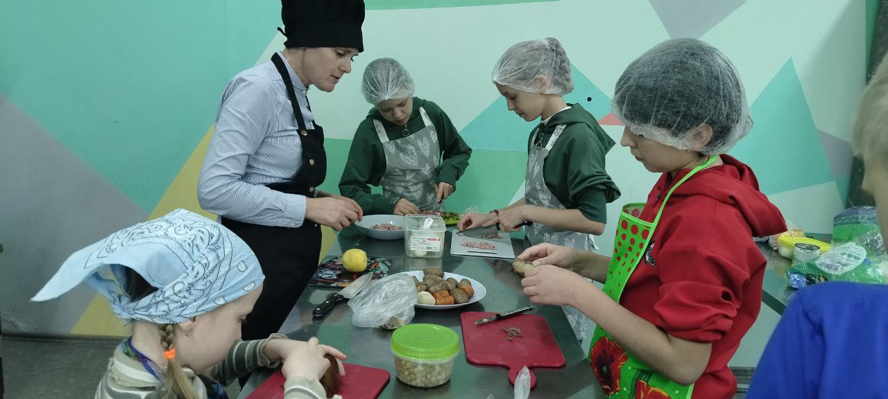 В сыктывкарских учреждениях образования реализовали 2 инициативных проекта В сыктывкарских учреждениях образования реализовали 2 инициативных проекта