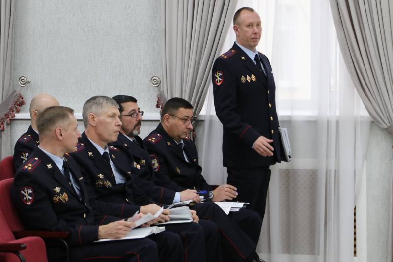 В МВД по Республике Коми подведены итоги оперативно-служебной деятельности за 9 месяцев 2025 года В МВД по Республике Коми подведены итоги оперативно-служебной деятельности за 9 месяцев 2025 года