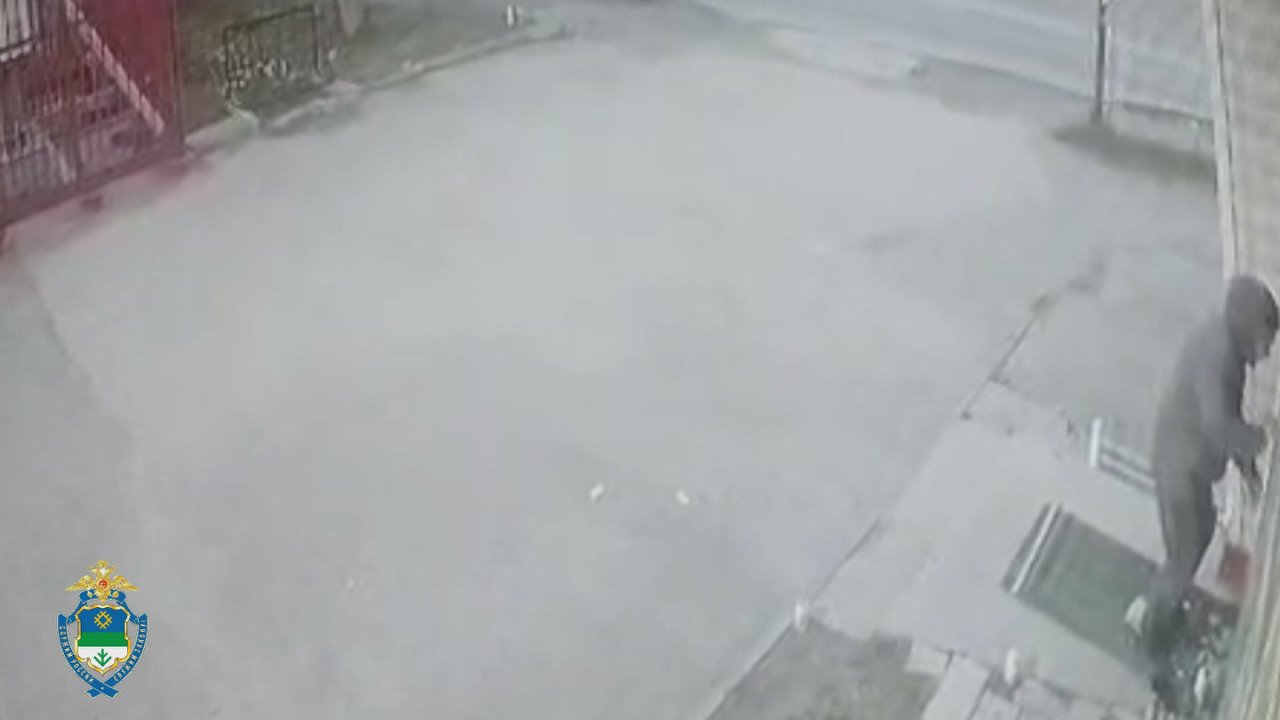 В Сыктывкаре приезжий житель Ярославля стал фигурантом уголовного дела о вандализме