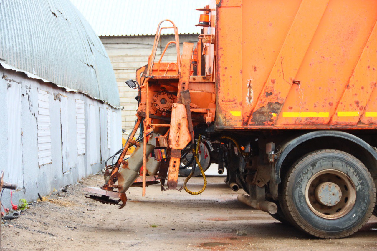 В Сыктывкаре готовы к снегу: проверили дорожную технику В Сыктывкаре готовы к снегу: проверили дорожную технику