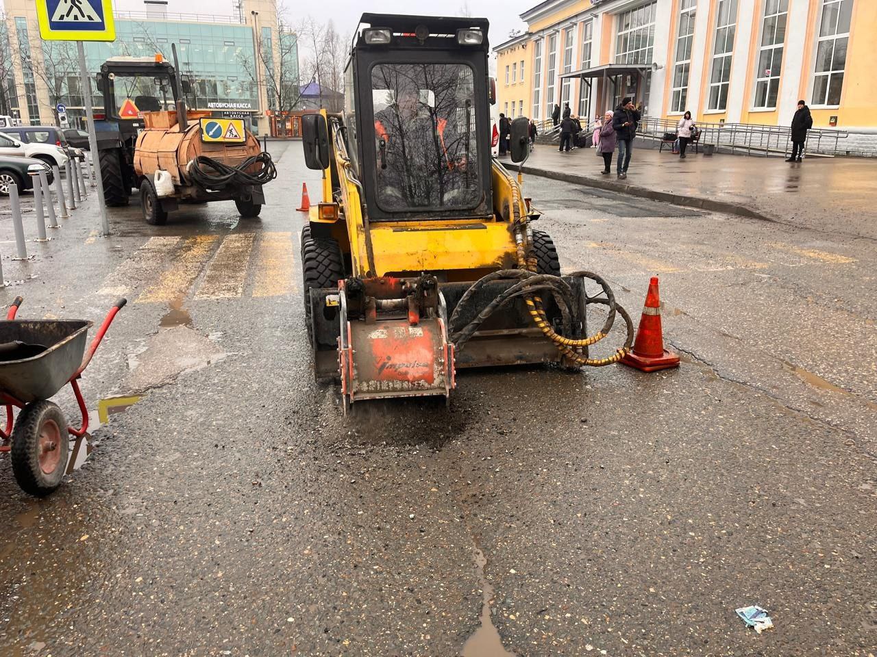 Максим Мартышин: Неделя тяжелого труда — неделя преображений в нашем городе Максим Мартышин: Неделя тяжелого труда — неделя преображений в нашем городе
