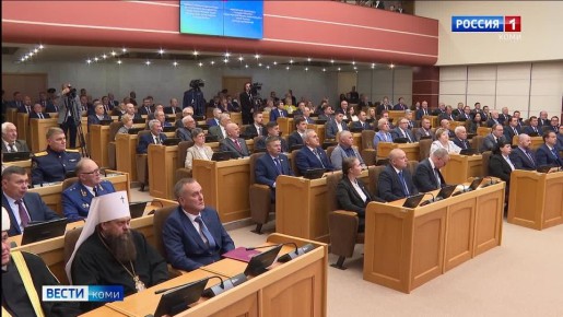 Ровно год — у руля республики