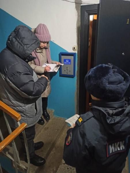 В МВД по Республике Коми подвели итоги рейдовых мероприятий под условным наименованием «Жилой сектор» В МВД по Республике Коми подвели итоги рейдовых мероприятий под условным наименованием «Жилой сектор»