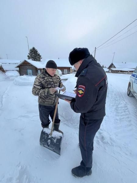 В МВД по Республике Коми подвели итоги рейдовых мероприятий под условным наименованием «Жилой сектор» В МВД по Республике Коми подвели итоги рейдовых мероприятий под условным наименованием «Жилой сектор»