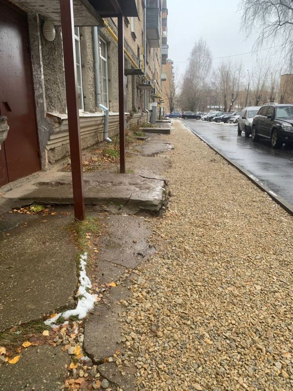 Как идут работы во дворе на Пушкина, 47? Честно обо всем, включая переносы Как идут работы во дворе на Пушкина, 47? Честно обо всем, включая переносы