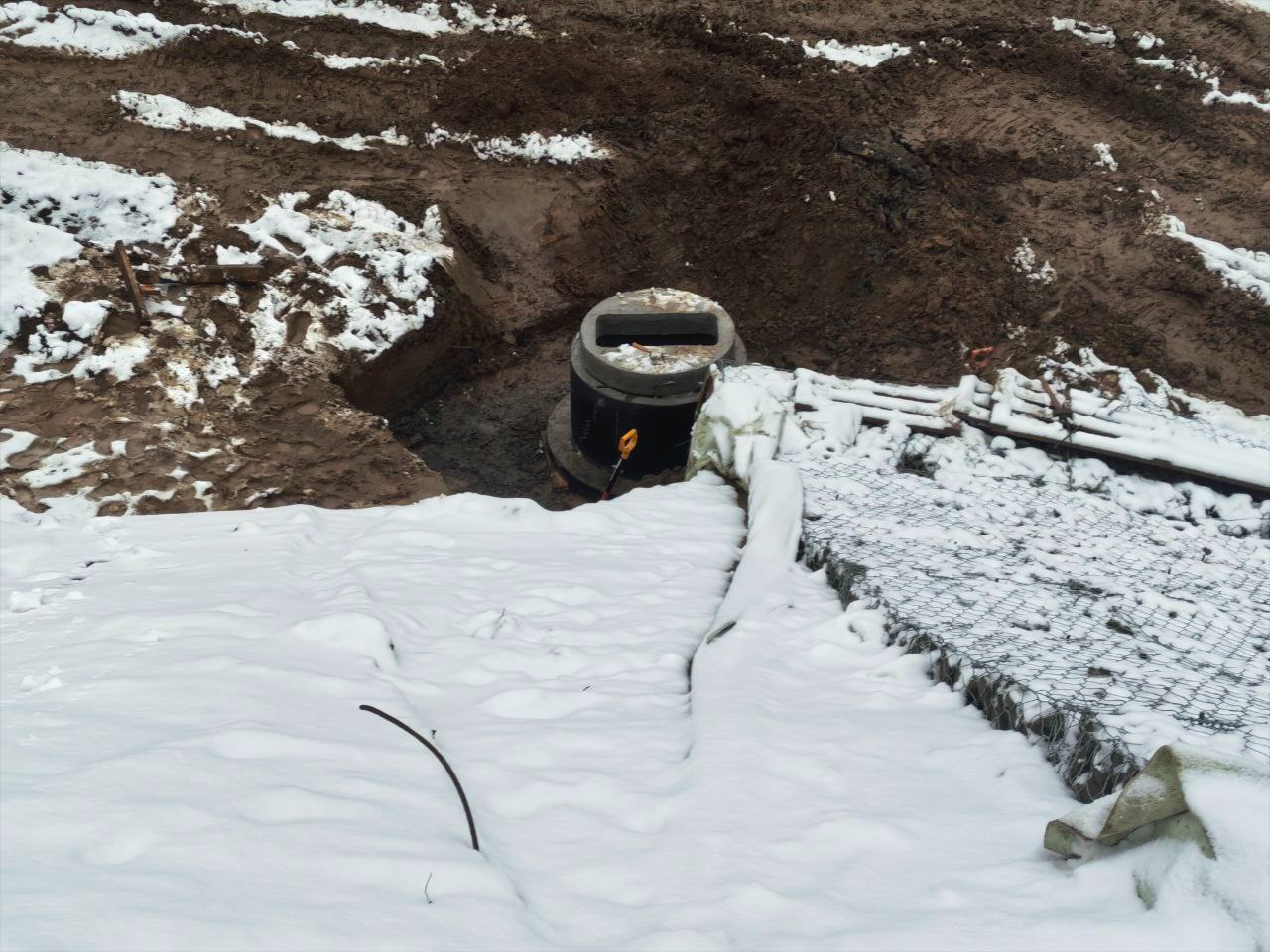 В Усинском районе продолжаются работы по капитальному ремонту моста через р. Турунъель В Усинском районе продолжаются работы по капитальному ремонту моста через р. Турунъель