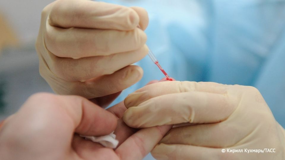 Число новых пациентов с ВИЧ-инфекцией за 10 месяцев в Иркутской области снизилось на 14%, что соответствует общероссийским показателям