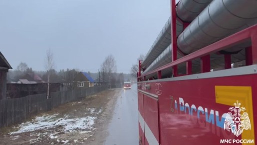 Отточили мастерство. В Сыктывдинском районе подразделения пожарной охраны провели пожарно-тактические учения по защите населенного пункта от перехода лесного пожара
