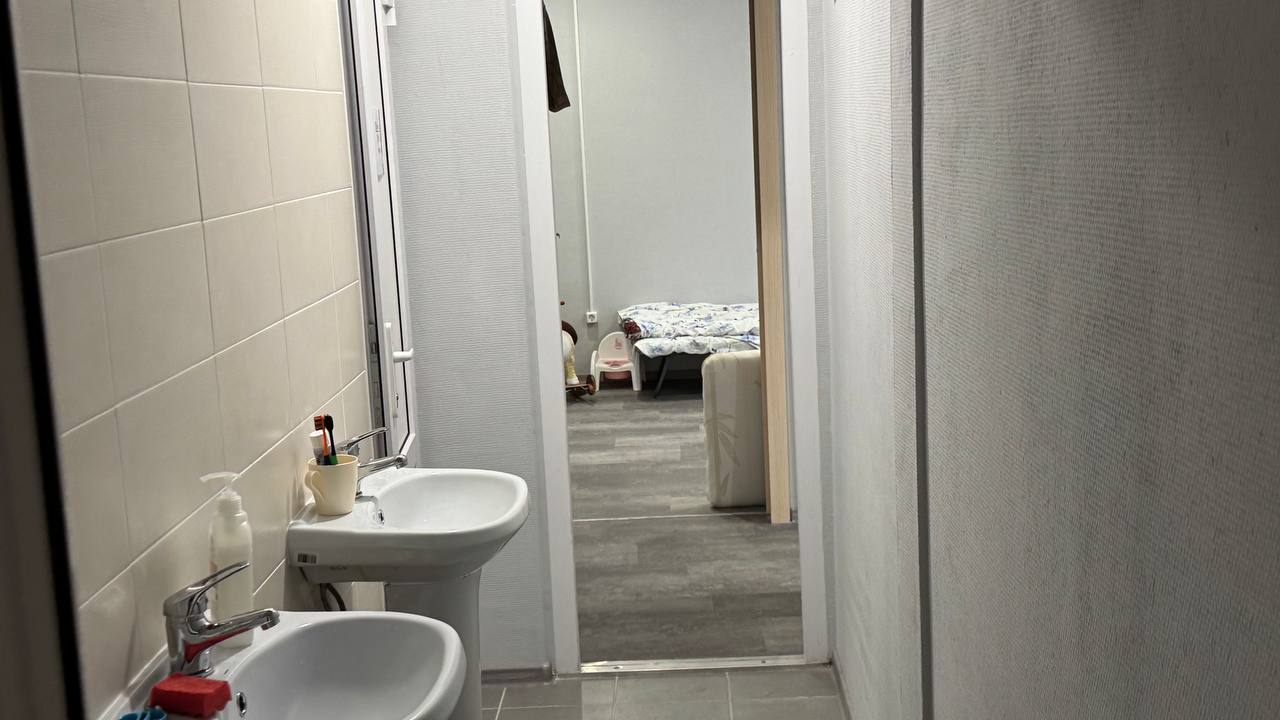 Помощь в трудную минуту: большая семья обрела временный дом Помощь в трудную минуту: большая семья обрела временный дом