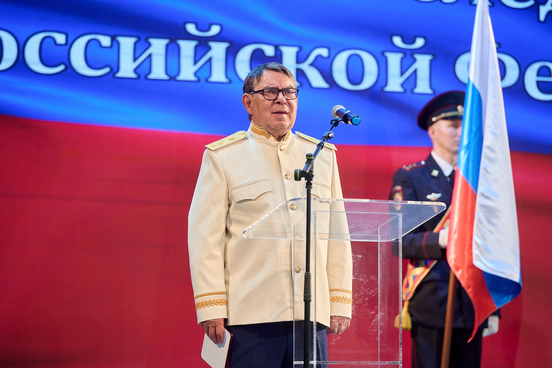 Руководство и коллектив следственного управления Следственного комитета Российской Федерации по Республике Коми поздравляют Николая Алексеевича Басманова с 75-летием!