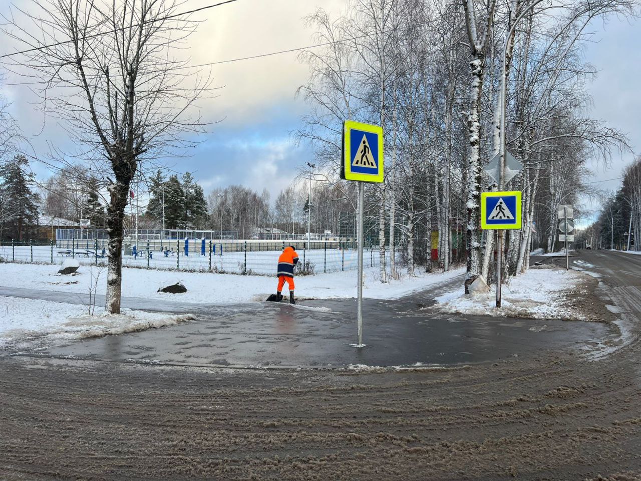 Утро бодрое, утро ранее!. Такое нынче выдалось утро у наших дорожных рабочих Утро бодрое, утро ранее!. Такое нынче выдалось утро у наших дорожных рабочих