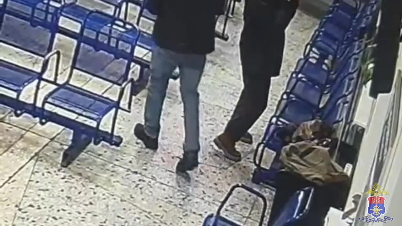 В Воркуте сотрудниками транспортной полиции раскрыта кража по факту хищения кошелька на железнодорожном вокзале
