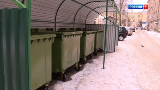 Региональный оператор Севера закупил более 400 контейнеров объемом 1,1 куб