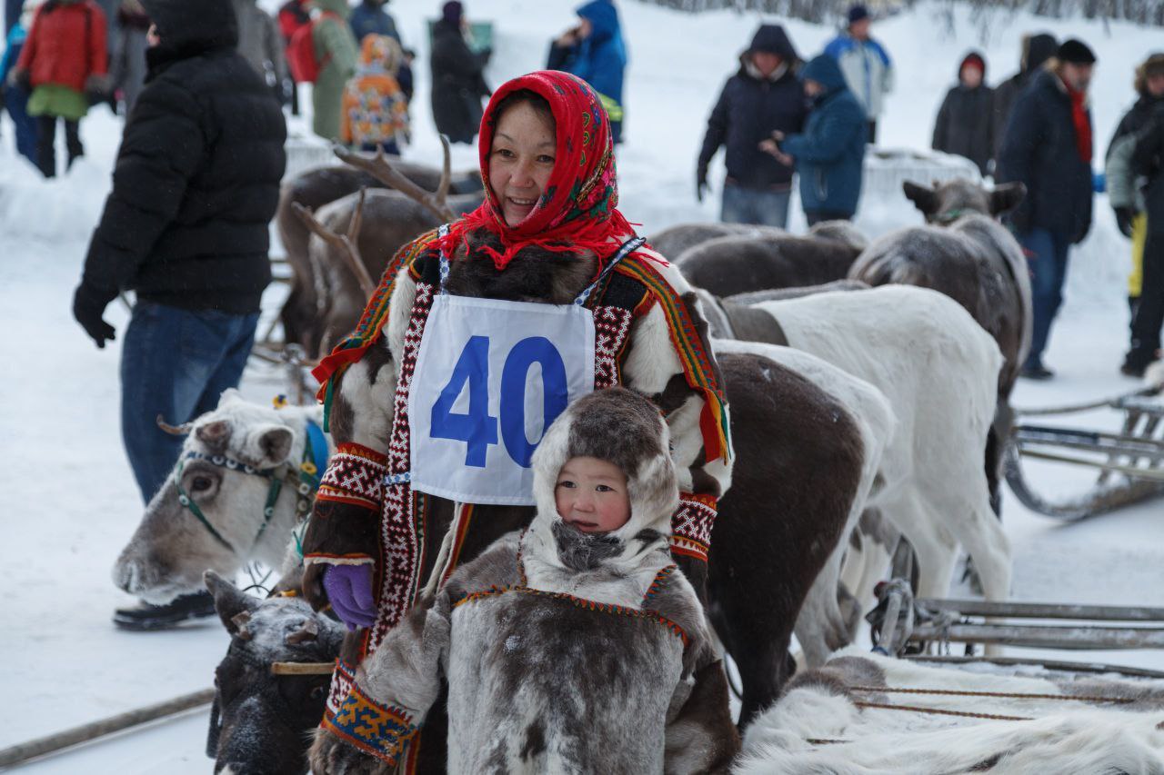 Ростислав Гольдштейн: Друзья! У вас есть уникальная возможность снять фильм о своём путешествии по живописным уголкам Республики Коми и побороться за победу во всероссийском конкурсе «Дальний Восток – Земля приключений»! Ростислав Гольдштейн: Друзья! У вас есть уникальная возможность снять фильм о своём путешествии по живописным уголкам Республики Коми и побороться за победу во всероссийском конкурсе «Дальний Восток – Земля приключений»!