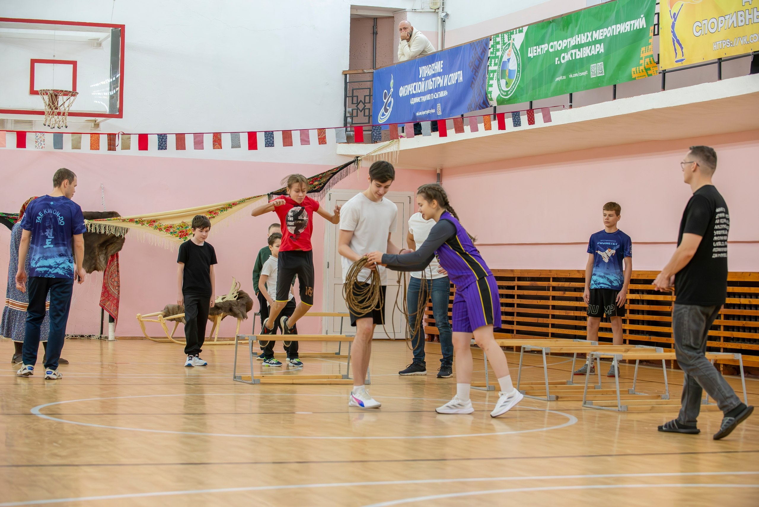 Проект "От глубокой древности до наших дней: финно-угры вчера и сегодня" вышел за пределы Эжвинского центра коми культуры, представив мероприятие, посвященное народу манси и северному многоборью, в... Проект "От глубокой древности до наших дней: финно-угры вчера и сегодня" вышел за пределы Эжвинского центра коми культуры, представив мероприятие, посвященное народу манси и северному многоборью, в...