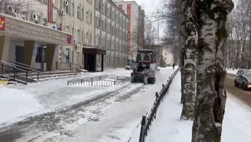 Механизированная уборка тротуаров