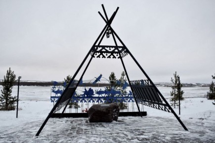 Ростислав Гольдштейн: Сегодня, в День памяти участников оленно-транспортных батальонов, мы вспоминаем подвиг оленеводов Коми в годы Великой Отечественной войны