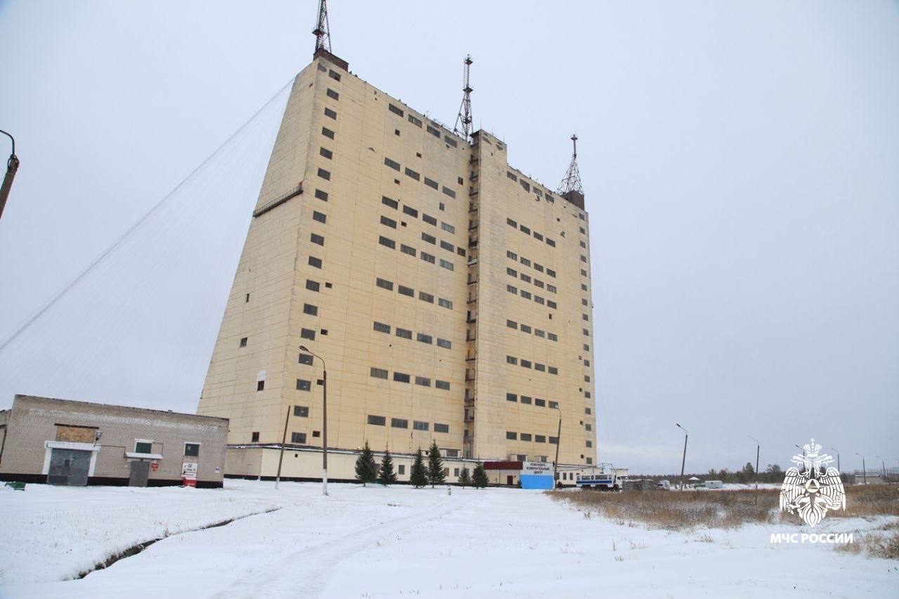 Вызов принят. В Печоре прошли соревнования по скоростному подъему газодымозащитников в высотном здании «Вертикальный вызов» Вызов принят. В Печоре прошли соревнования по скоростному подъему газодымозащитников в высотном здании «Вертикальный вызов»