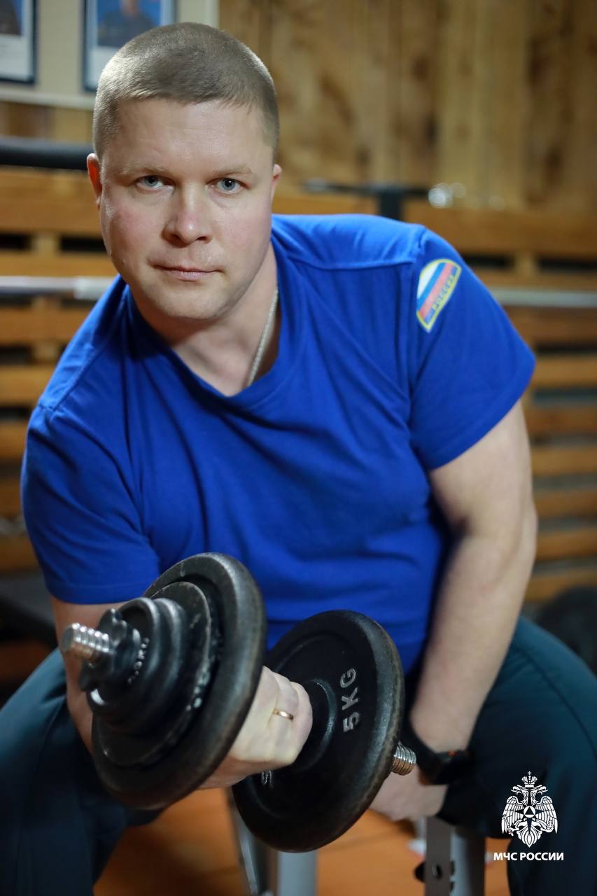 В преддверии 35-летия МЧС России мы продолжаем серию материалов, посвященных огнеборцам Республики Коми В преддверии 35-летия МЧС России мы продолжаем серию материалов, посвященных огнеборцам Республики Коми