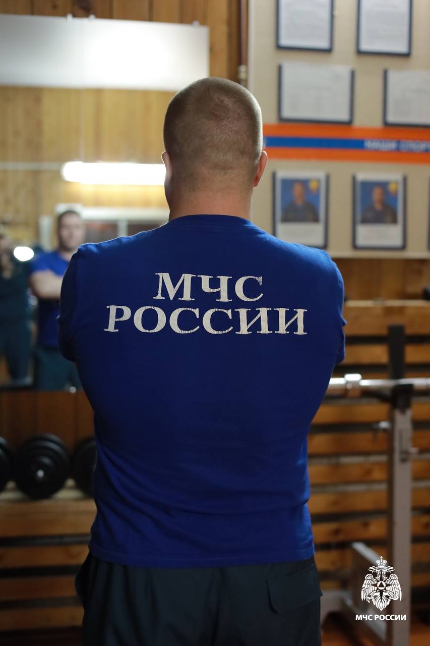 В преддверии 35-летия МЧС России мы продолжаем серию материалов, посвященных огнеборцам Республики Коми В преддверии 35-летия МЧС России мы продолжаем серию материалов, посвященных огнеборцам Республики Коми