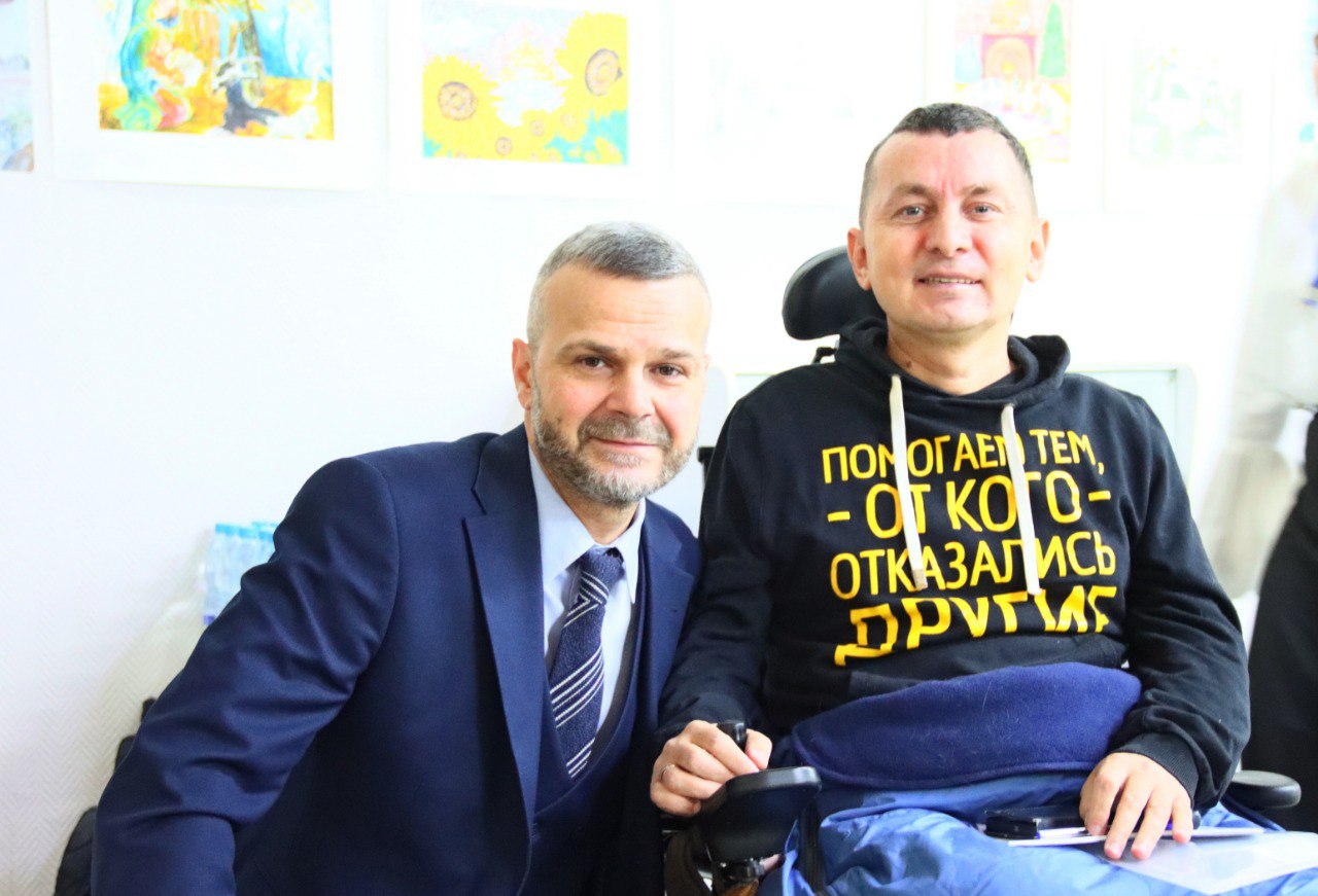 Максим Мартышин: Сегодня в нашем городе проходит важное событие - форум «Гражданское общество в Республике Коми. Меняем жизнь к лучшему» Максим Мартышин: Сегодня в нашем городе проходит важное событие - форум «Гражданское общество в Республике Коми. Меняем жизнь к лучшему»