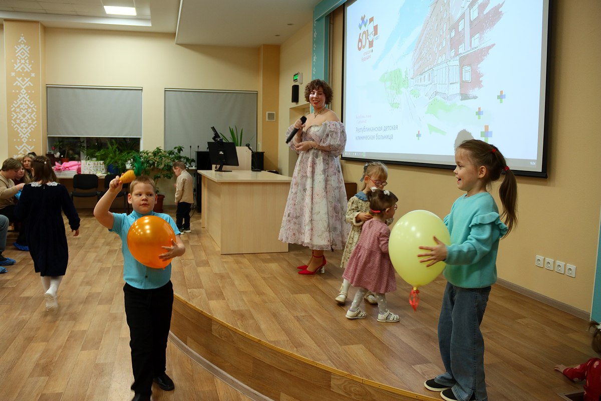 Максим Мартышин: Вчера вечером вместе с командой администрации посетил одно из самых душевных и светлых мероприятий - праздник в отделении патологии новорождённых и недоношенных детей Республиканской детской клинической... Максим Мартышин: Вчера вечером вместе с командой администрации посетил одно из самых душевных и светлых мероприятий - праздник в отделении патологии новорождённых и недоношенных детей Республиканской детской клинической...