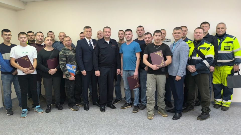 Максим Мартышин: Друзья! Сегодня исполняется 14 лет со дня образования муниципального казённого предприятия «Дорожное хозяйство»