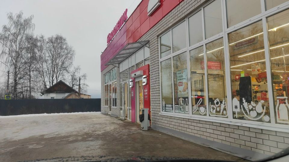 Максим Мартышин: Продолжаем следить за работой по уборке торговых объектов Максим Мартышин: Продолжаем следить за работой по уборке торговых объектов