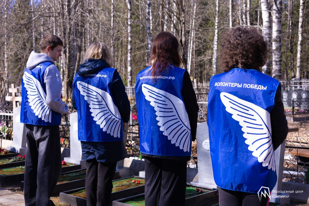 Максим Мартышин: Друзья, сегодня мы отмечаем праздник тех, кто своими руками создает добро Максим Мартышин: Друзья, сегодня мы отмечаем праздник тех, кто своими руками создает добро