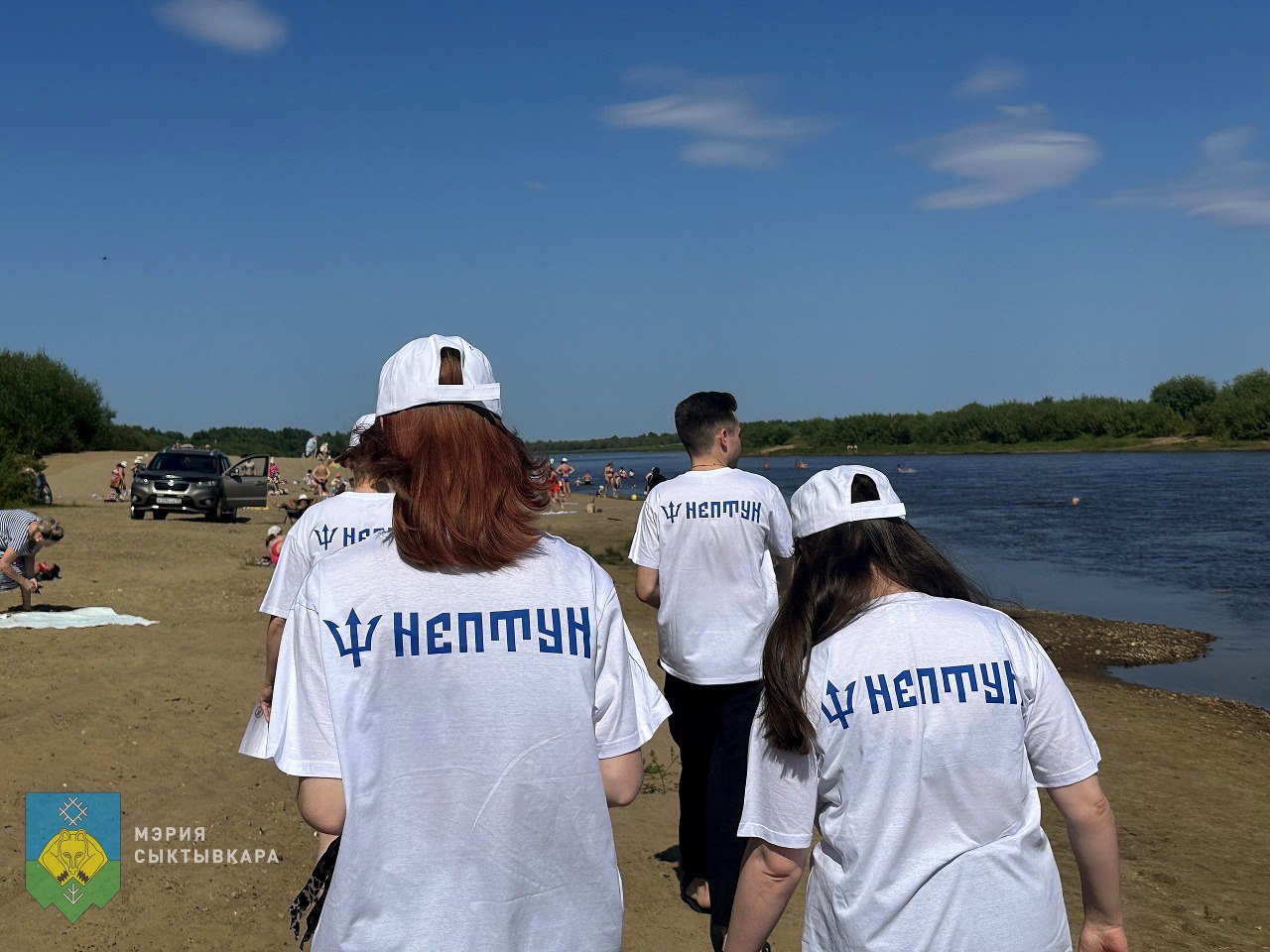 Максим Мартышин: Друзья, сегодня мы отмечаем праздник тех, кто своими руками создает добро Максим Мартышин: Друзья, сегодня мы отмечаем праздник тех, кто своими руками создает добро