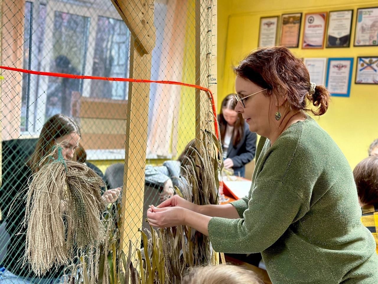 Максим Мартышин: Друзья, сегодня мы отмечаем праздник тех, кто своими руками создает добро Максим Мартышин: Друзья, сегодня мы отмечаем праздник тех, кто своими руками создает добро