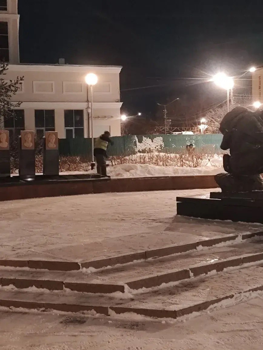 Максим Мартышин: Друзья, свежая сбивка за сутки по уборке снега и дорог - наша команда коммунальщиков не спит, чтобы вы могли передвигаться без проблем Максим Мартышин: Друзья, свежая сбивка за сутки по уборке снега и дорог - наша команда коммунальщиков не спит, чтобы вы могли передвигаться без проблем